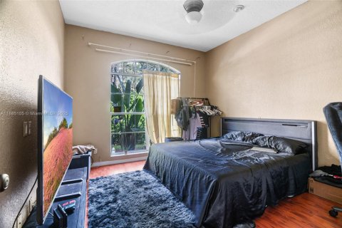 House in Coral Springs, Florida 4 bedrooms, 248.98 sq.m. № 1941304 - photo 20