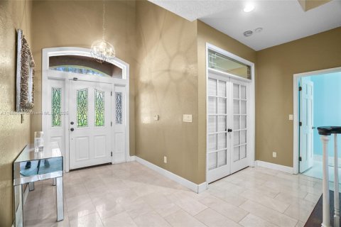 House in Coral Springs, Florida 4 bedrooms, 248.98 sq.m. № 1941304 - photo 6