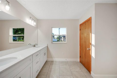 Casa en venta en Fort Meade, Florida, 3 dormitorios, 257.53 m2 № 1516601 - foto 27