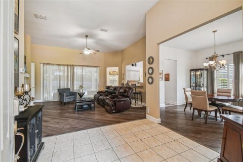House in Hernando, Florida 3 bedrooms, 221.85 sq.m. № 1854212 - photo 6