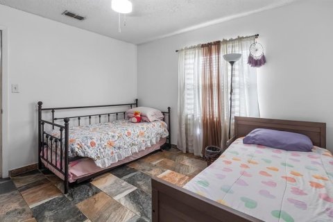 Casa en venta en Eustis, Florida, 4 dormitorios, 156.08 m2 № 1900455 - foto 23