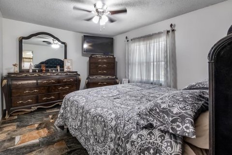 Casa en venta en Eustis, Florida, 4 dormitorios, 156.08 m2 № 1900455 - foto 21