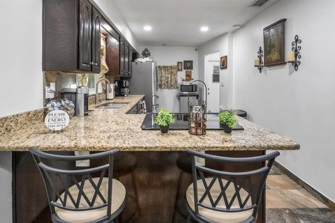 Casa en venta en Eustis, Florida, 4 dormitorios, 156.08 m2 № 1900455 - foto 14