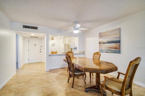 Condominio en venta en Largo, Florida, 2 dormitorios, 97.08 m2 № 1003086 - foto 7