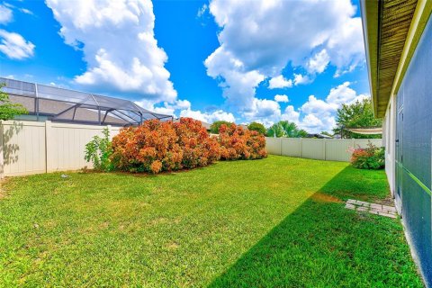 House in CONNERTON

 in Land O' Lakes, Florida 3 bedrooms, 162.95 sq.m. № 2413909 - photo 29