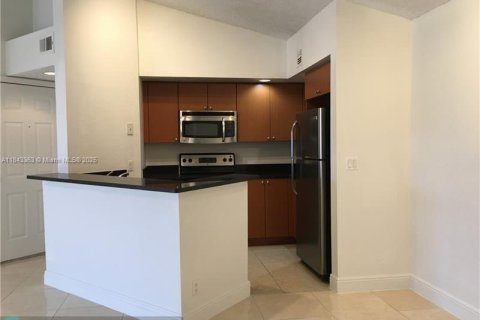 Copropriété à louer à Margate, Floride: 2 chambres, 84.73 m2 № 1958316 - photo 1