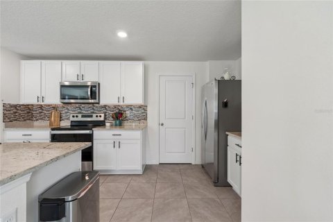 Casa en venta en Dade City, Florida, 4 dormitorios, 207.92 m2 № 2150713 - foto 23