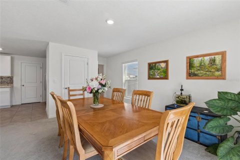 Casa en venta en Dade City, Florida, 4 dormitorios, 207.92 m2 № 2150713 - foto 17