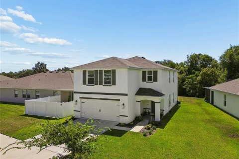 Casa en venta en Dade City, Florida, 4 dormitorios, 207.92 m2 № 2150713 - foto 2