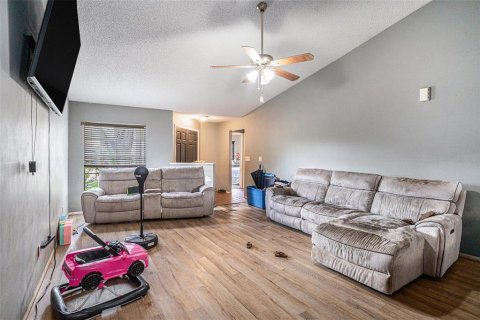 Casa en venta en Valrico, Florida, 3 dormitorios, 134.24 m2 № 1876315 - foto 6