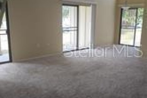 Condominio en alquiler en Sarasota, Florida, 3 dormitorios, 121.98 m2 № 1393749 - foto 4