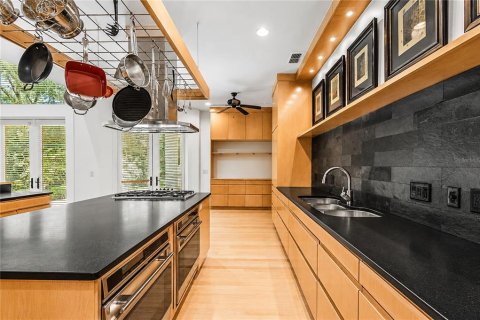 Casa en venta en Ocala, Florida, 4 dormitorios, 368.17 m2 № 2235497 - foto 16