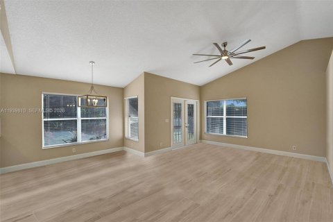 Купить виллу или дом в Дейви, Флорида 2 спальни, 114.83м2, № 1997604 - фото 3