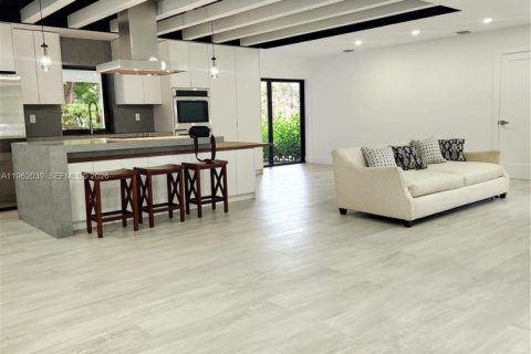 Villa ou maison à vendre à Plantation, Floride: 3 chambres, 226.31 m2 № 2024719 - photo 5