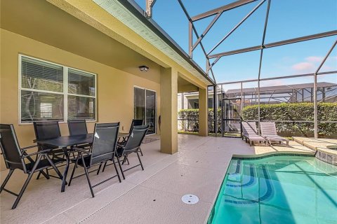 House in Kissimmee, Florida 6 bedrooms, 267 sq.m. № 2403564 - photo 14
