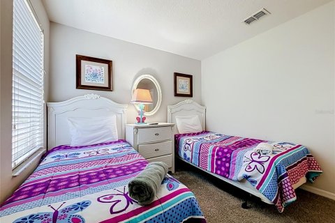 House in Kissimmee, Florida 6 bedrooms, 267 sq.m. № 2403564 - photo 28