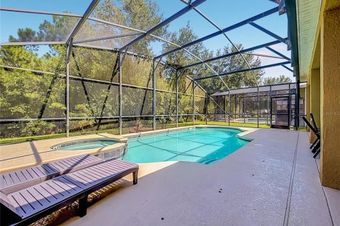 House in Kissimmee, Florida 6 bedrooms, 267 sq.m. № 2403564 - photo 15