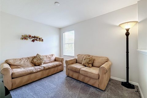 House in Kissimmee, Florida 6 bedrooms, 267 sq.m. № 2403564 - photo 20