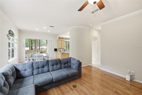House in Gainesville, Florida 3 bedrooms, 158.58 sq.m. № 2232607 - photo 17