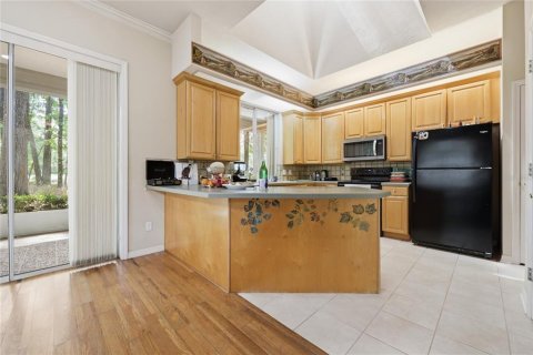 House in Gainesville, Florida 3 bedrooms, 158.58 sq.m. № 2232607 - photo 19