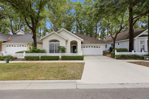 Casa en Gainesville, Florida 3 dormitorios, 158.58 m2 № 2232607