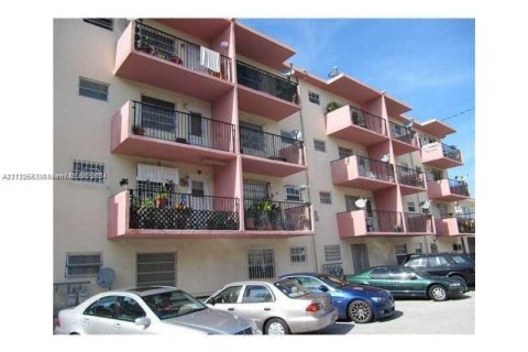 Купить кондоминиум в Майами-Бич, Флорида 1 спальня, 54.81м2, № 1955377 - фото 2