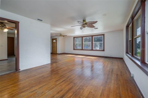 Villa ou maison à vendre à DeLand, Floride: 3 chambres, 160.07 m2 № 1917258 - photo 5
