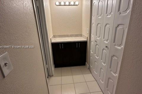 Condominio en alquiler en Pembroke Pines, Florida, 2 dormitorios, 102.19 m2 № 1949907 - foto 5