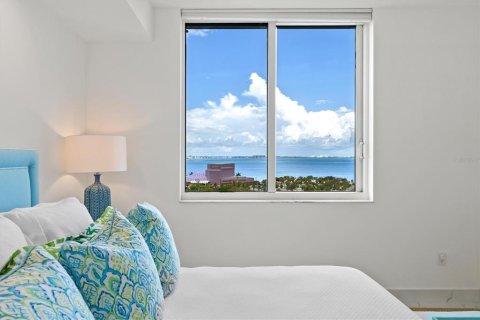 Condo in Sarasota, Florida, 2 bedrooms  № 1879240 - photo 29