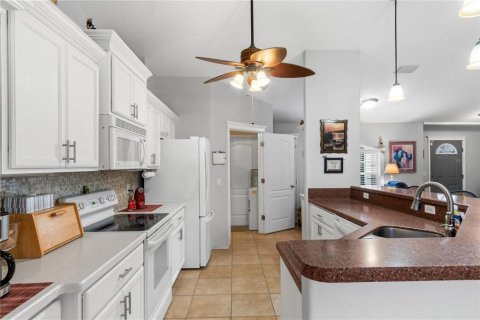 Villa ou maison à vendre à North Port, Floride: 3 chambres, 146.41 m2 № 2329262 - photo 28