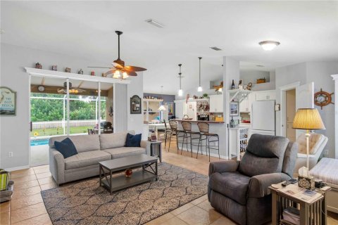 Villa ou maison à vendre à North Port, Floride: 3 chambres, 146.41 m2 № 2329262 - photo 12