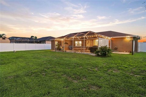 Villa ou maison à vendre à North Port, Floride: 3 chambres, 146.41 m2 № 2329262 - photo 4