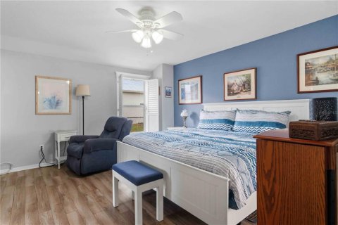 Villa ou maison à vendre à North Port, Floride: 3 chambres, 146.41 m2 № 2329262 - photo 30