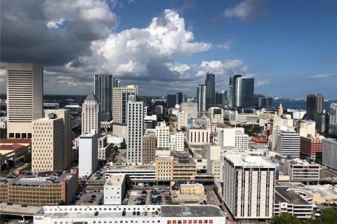 Copropriété à louer à Miami, Floride: 2 chambres, 108.97 m2 № 1849326 - photo 6