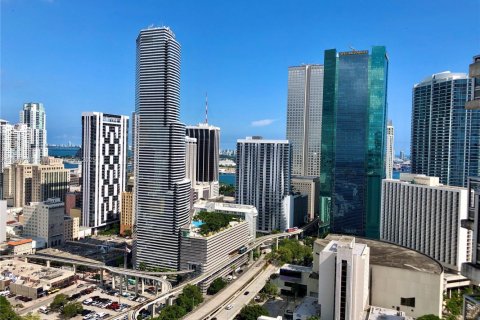 Copropriété à louer à Miami, Floride: 2 chambres, 108.97 m2 № 1849326 - photo 5