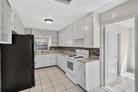 Casa en venta en Lake Wales, Florida, 3 dormitorios, 124.02 m2 № 2384239 - foto 17