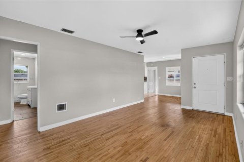 Casa en venta en Lake Wales, Florida, 3 dormitorios, 124.02 m2 № 2384239 - foto 10