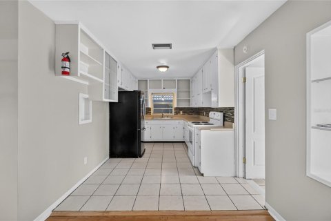 Casa en venta en Lake Wales, Florida, 3 dormitorios, 124.02 m2 № 2384239 - foto 16