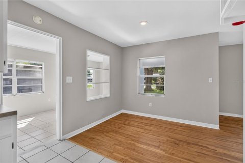 Casa en venta en Lake Wales, Florida, 3 dormitorios, 124.02 m2 № 2384239 - foto 14