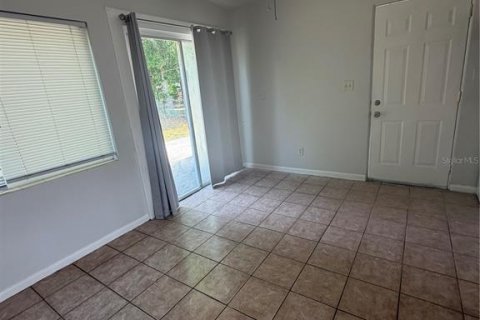 Casa en alquiler en Orlando, Florida, 3 dormitorios, 92.53 m2 № 2117389 - foto 6