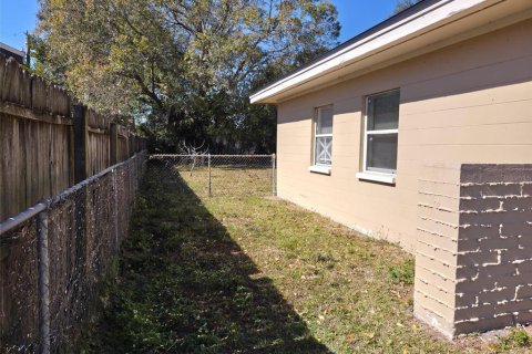 Casa en alquiler en Orlando, Florida, 3 dormitorios, 92.53 m2 № 2117389 - foto 4