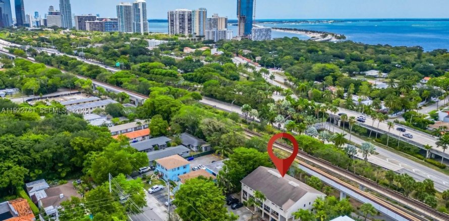 Appartement à Miami, Floride 2 chambres, 116.13 m2 № 1982046