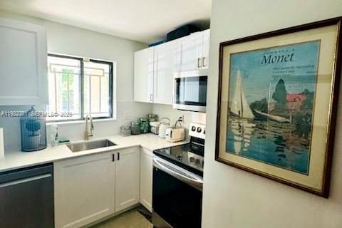 Appartement à louer à Miami, Floride: 2 chambres, 116.13 m2 № 1982046 - photo 14