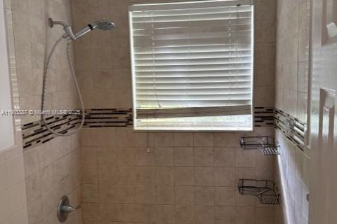 Copropriété à vendre à Miami Beach, Floride: 37.16 m2 № 2013763 - photo 13