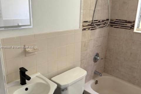 Copropriété à vendre à Miami Beach, Floride: 37.16 m2 № 2013763 - photo 16