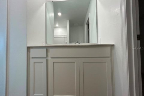 Villa ou maison à louer à Winter Haven, Floride: 4 chambres, 174.66 m2 № 2323155 - photo 15