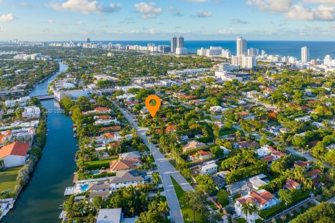 Снять в аренду виллу или дом в Майами-Бич, Флорида 4 спальни, 275.27м2, № 2005785 - фото 27