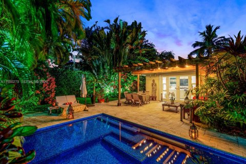 Снять в аренду виллу или дом в Майами-Бич, Флорида 4 спальни, 275.27м2, № 2005785 - фото 24
