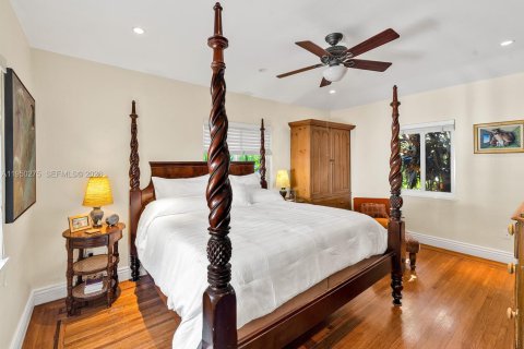 Снять в аренду виллу или дом в Майами-Бич, Флорида 4 спальни, 275.27м2, № 2005785 - фото 14