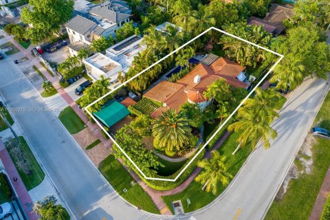 Снять в аренду виллу или дом в Майами-Бич, Флорида 4 спальни, 275.27м2, № 2005785 - фото 3